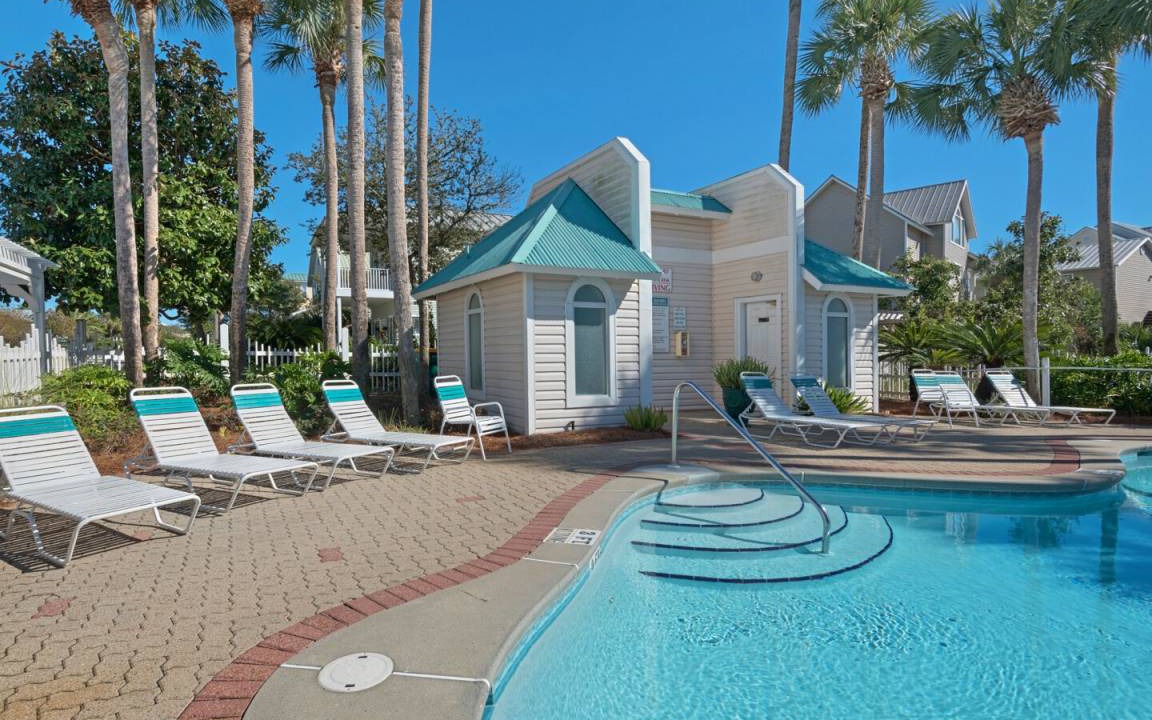 Photo of Others in Crystal Shores
