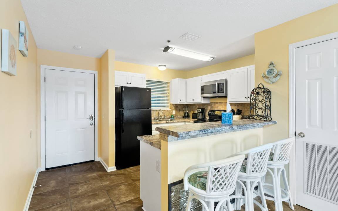 Photo of Kitchen in Bahama Beach