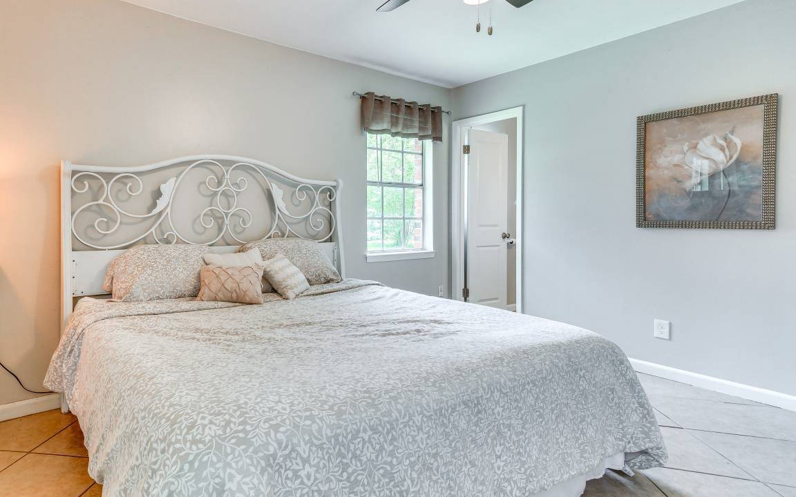 Photo of Bedroom in Milton
