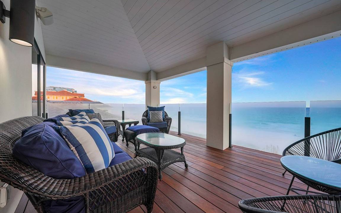 Photo of Patio Balcony in Crystal Beach