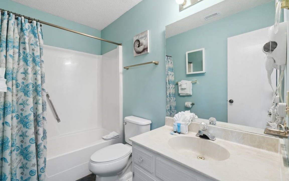 Photo of Bathroom in West Panama City Beach