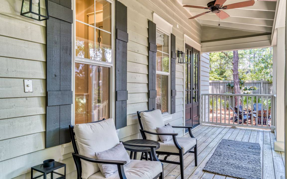 Photo of Patio Balcony in Forest District