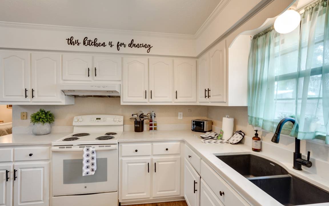 Photo of Kitchen in Lynn Haven
