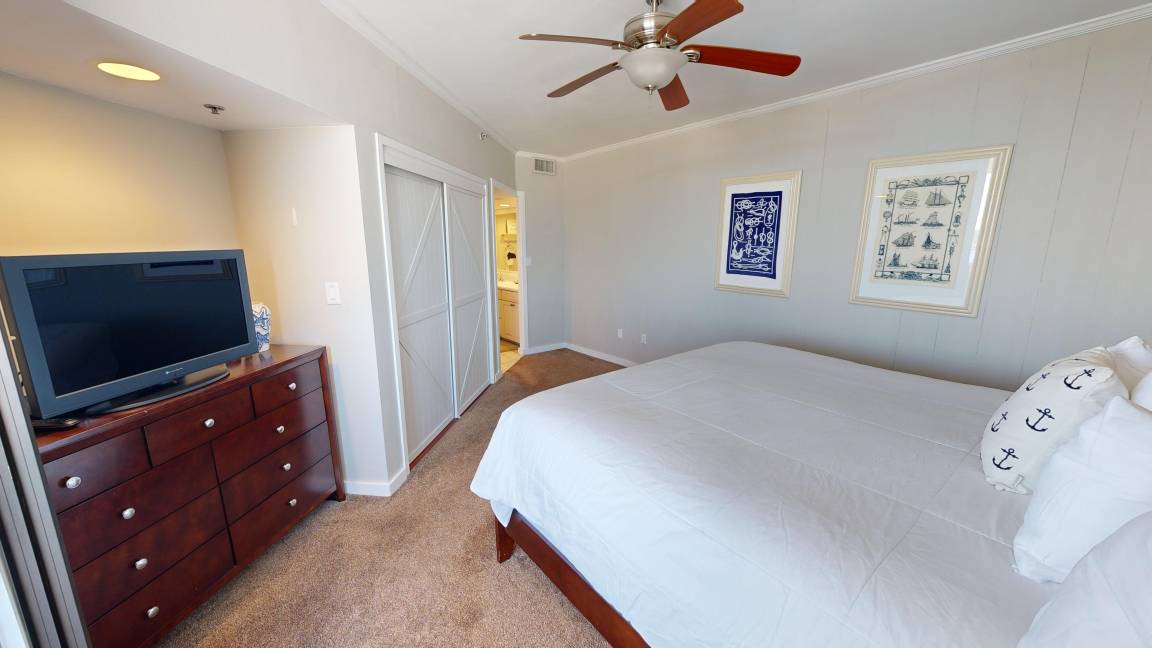 Photo of Bedroom in Holiday Isle