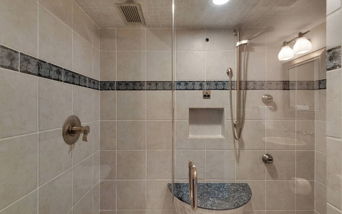 Photo of Bathroom in Navarre Beach