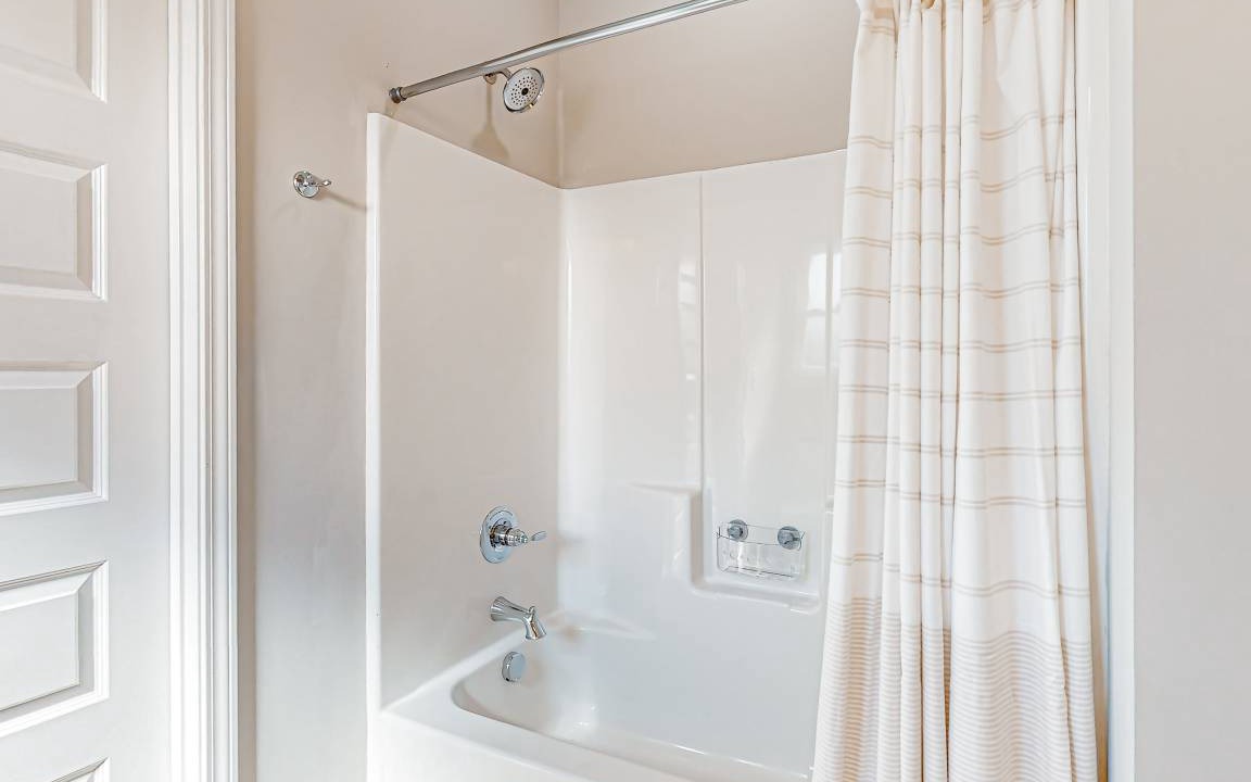 Photo of Bathroom in Callaway
