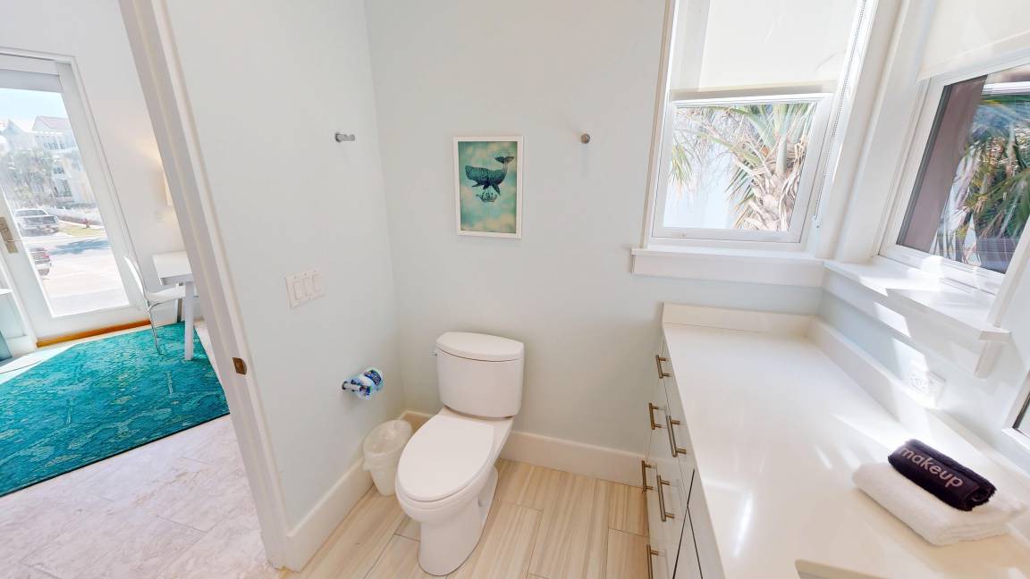 Photo of Bathroom in Holiday Isle