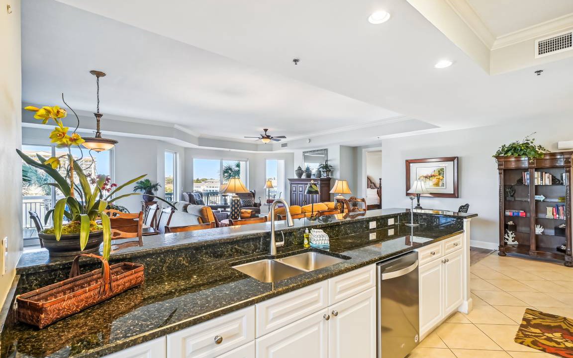 Photo of Kitchen in Holiday Isle