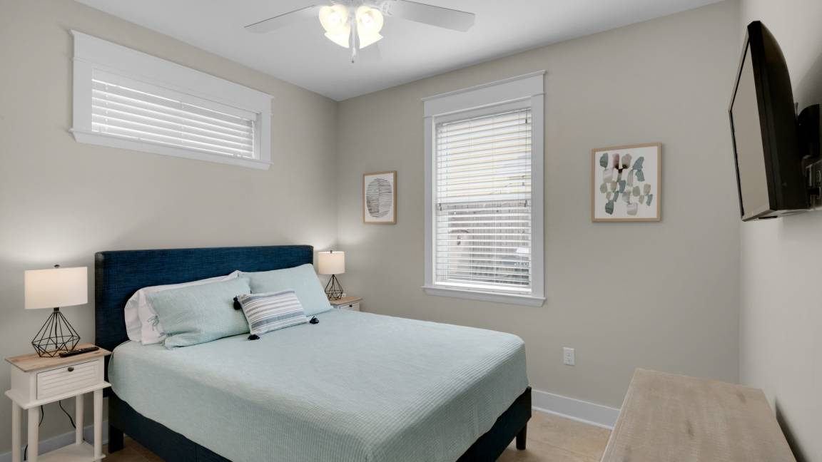 Photo of Bedroom in Santa Rosa Beach