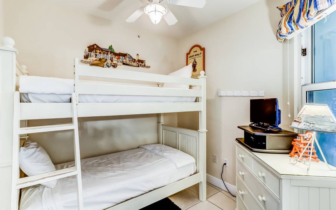 Photo of Bedroom in Miramar Beach