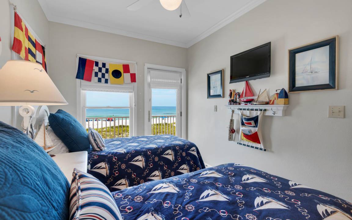 Photo of Bedroom in Navarre Beach