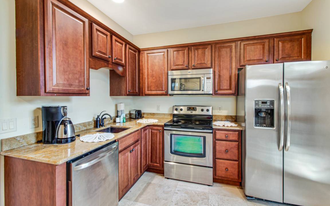 Photo of Kitchen in Emerald Waters Village
