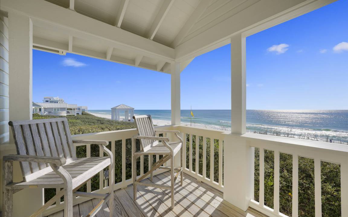Photo of Patio Balcony in Seaside