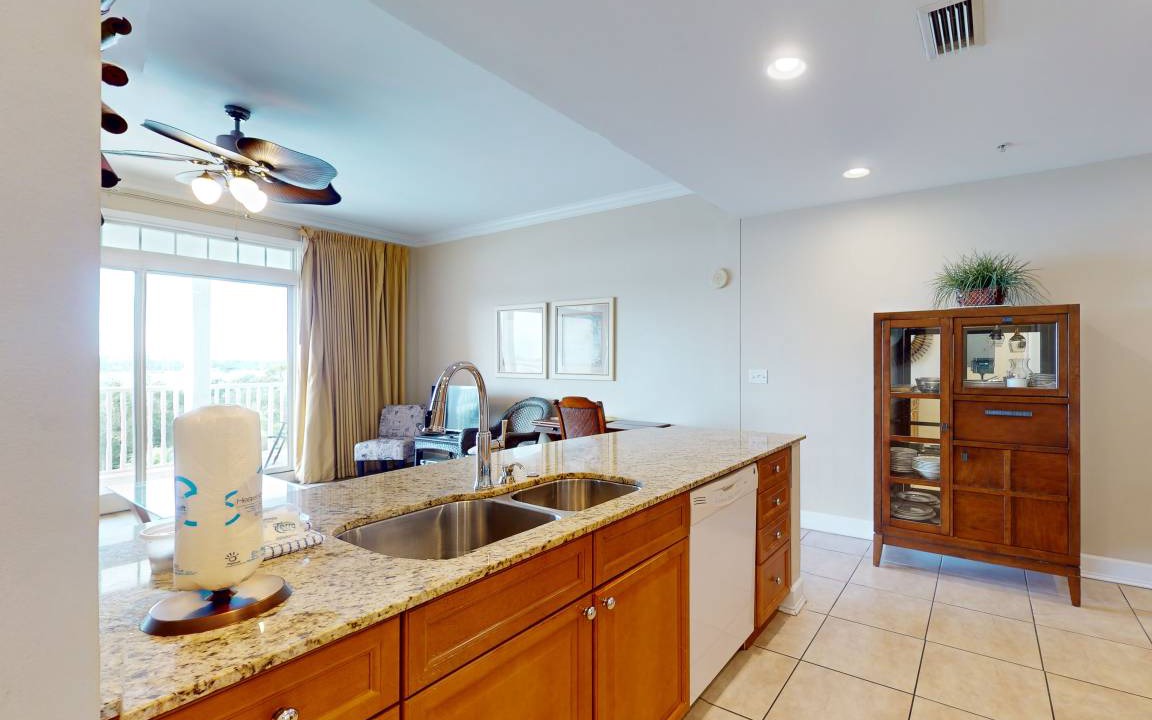 Photo of Kitchen in Upper Grand Lagoon