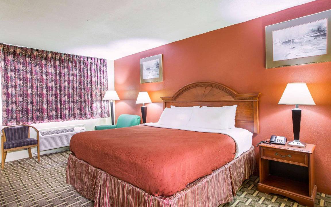 Photo of Bedroom in Bonifay