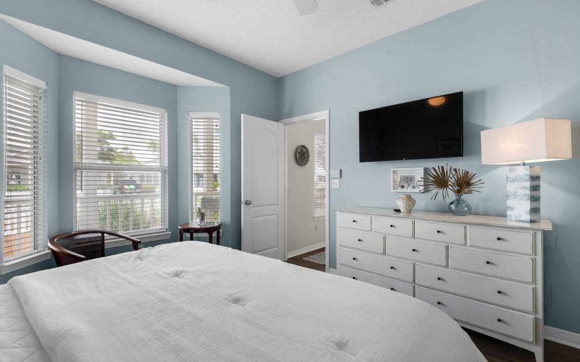 Photo of Bedroom in Clipper Cove