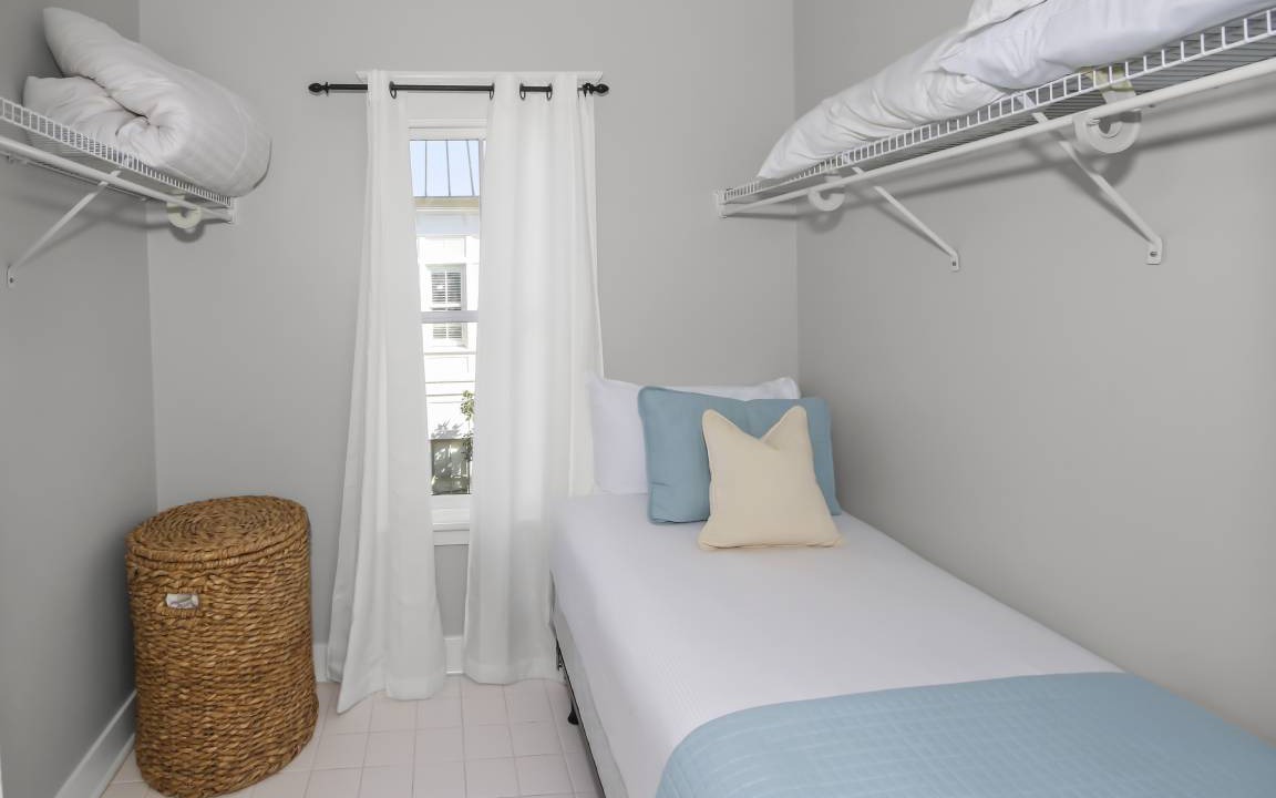 Photo of Bedroom in Beach District