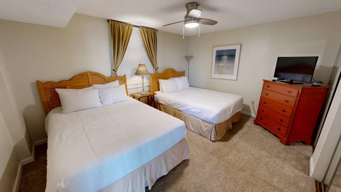 Photo of Bedroom in Holiday Isle