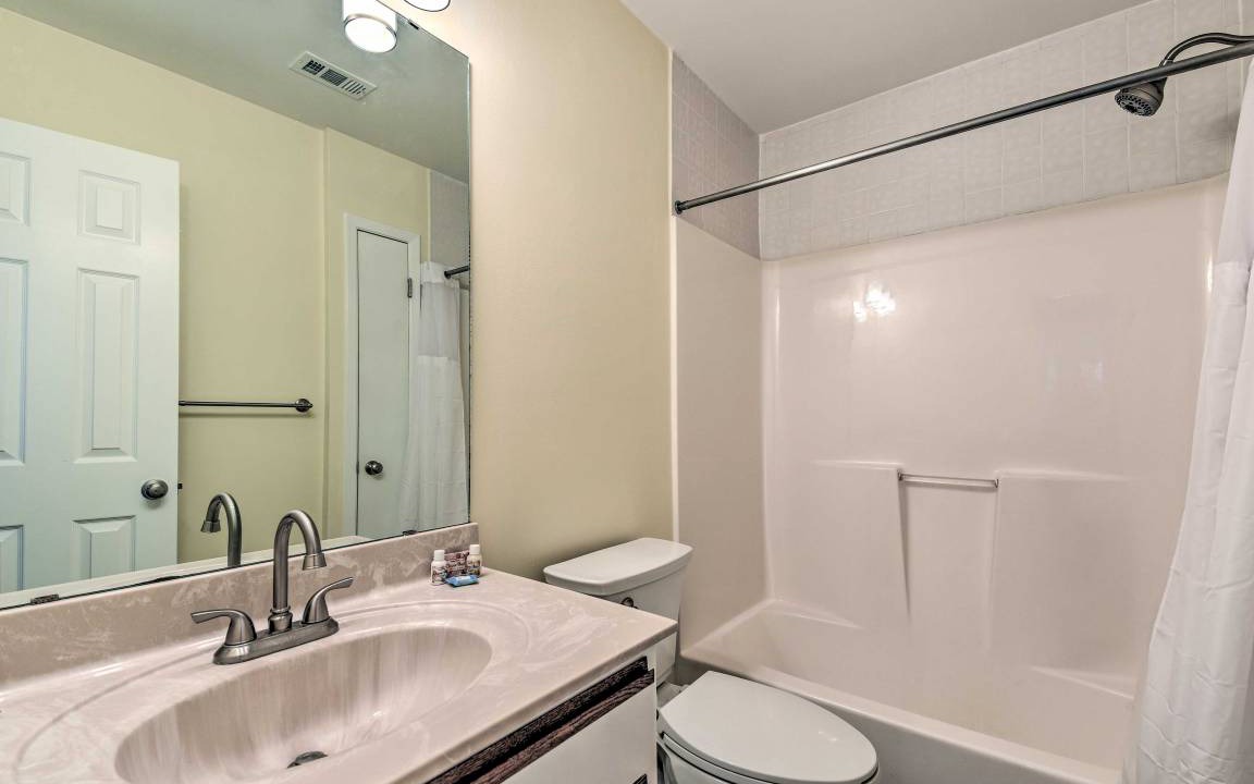 Photo of Bathroom in Niceville