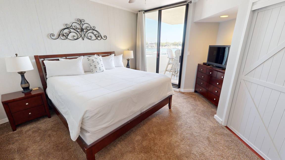 Photo of Bedroom in Holiday Isle