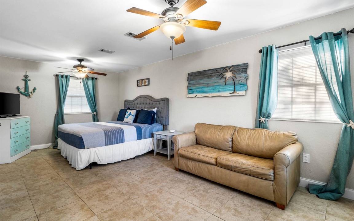 Photo of Bedroom in Fort Walton Beach