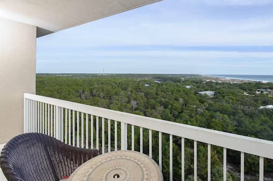 Photo of Patio Balcony in Four Mile Village