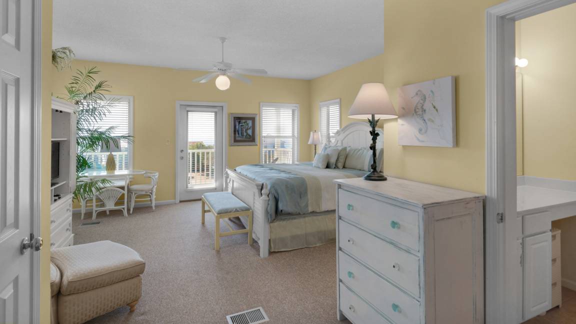 Photo of Bedroom in Seacrest