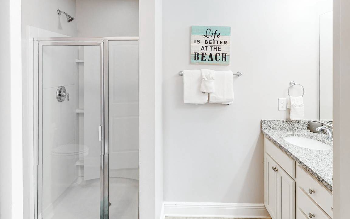 Photo of Bathroom in Thomas Drive