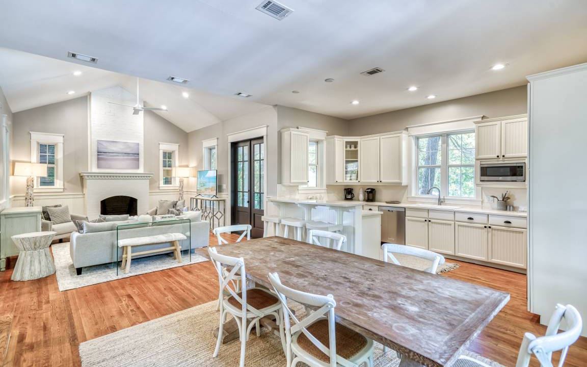 Photo of Kitchen in Forest District