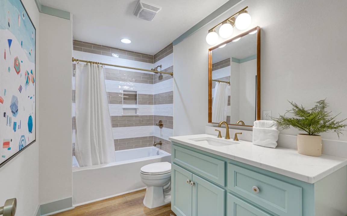Photo of Bathroom in Kiska Beach