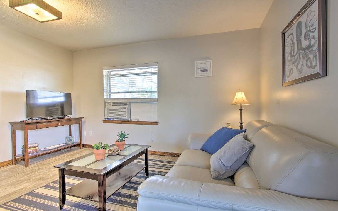 Photo of Livingroom in Parker