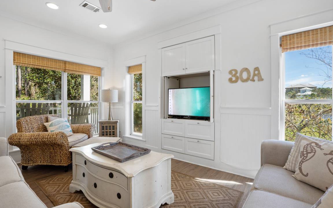 Photo of Livingroom in Dune Allen Beach