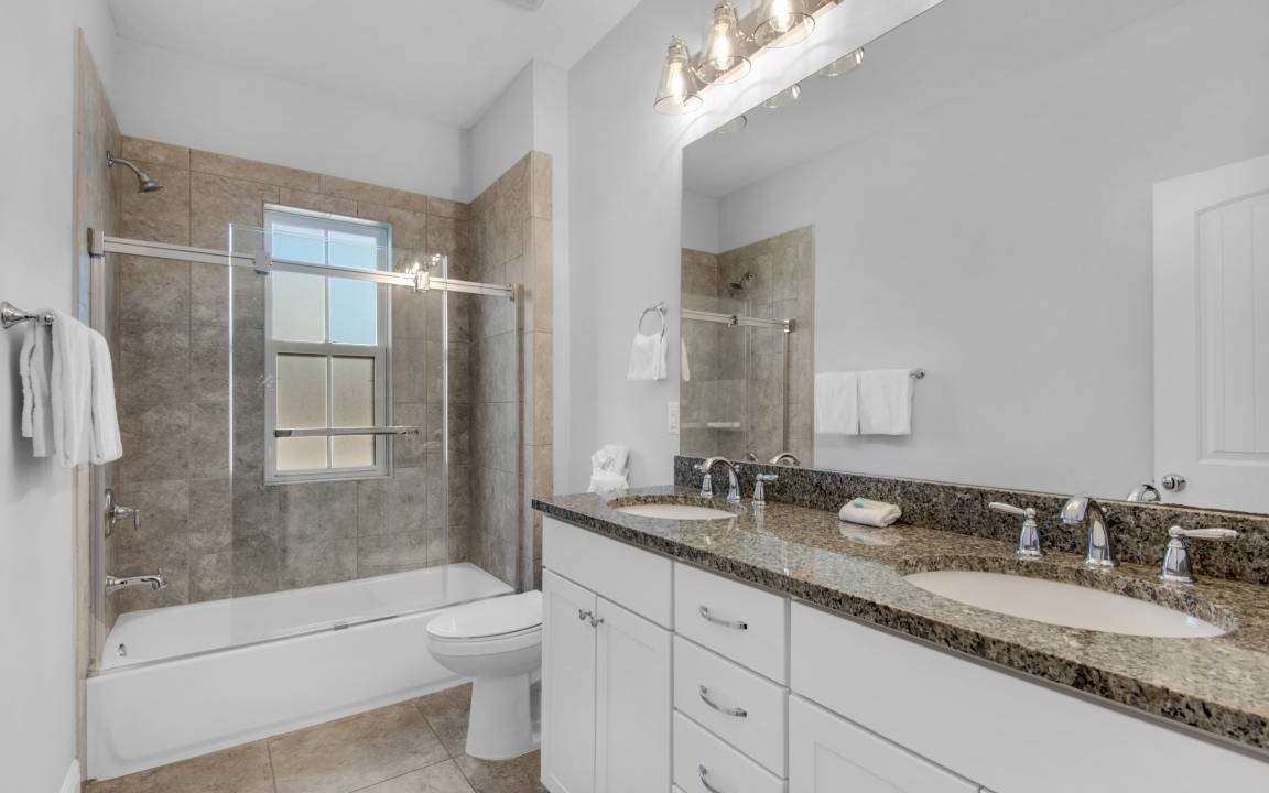 Photo of Bathroom in Crystal Beach
