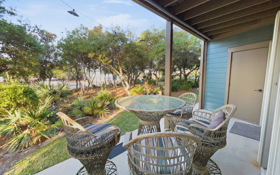 Photo of Patio Balcony in Inlet Beach