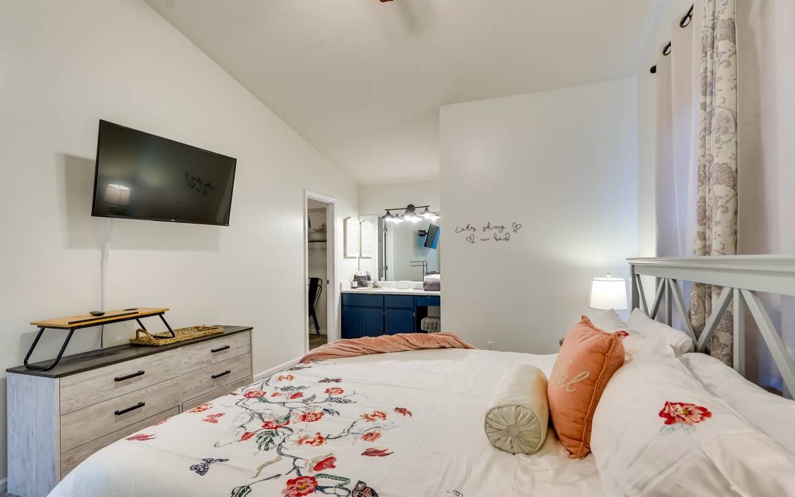 Photo of Bedroom in Lynn Haven