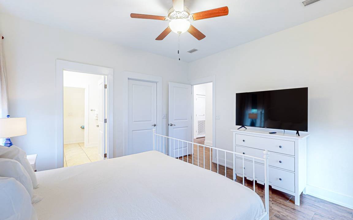 Photo of Bedroom in El Centro Beach