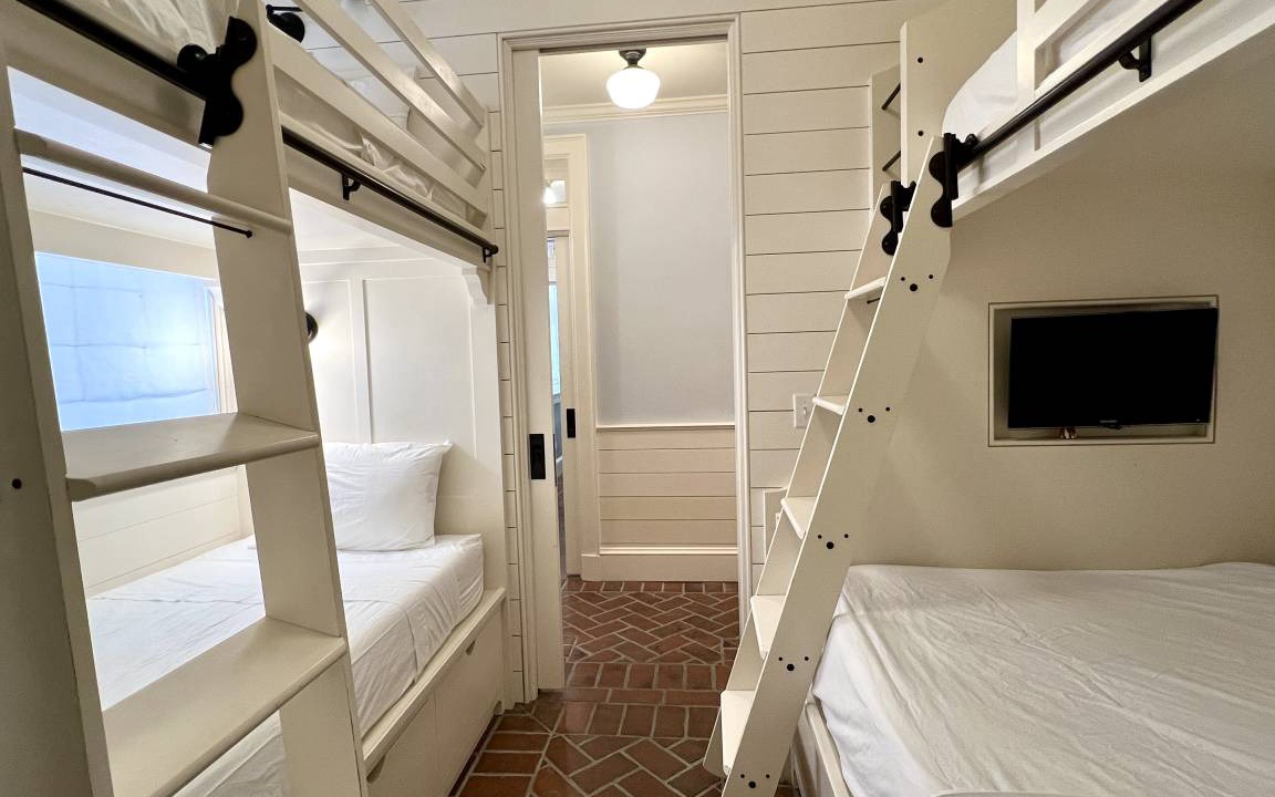 Photo of Bedroom in Seaside