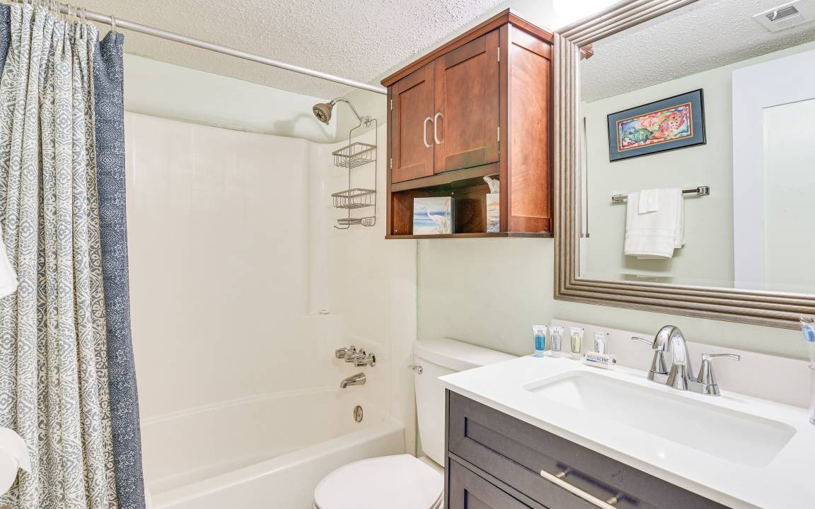 Photo of Bathroom in Mary Esther
