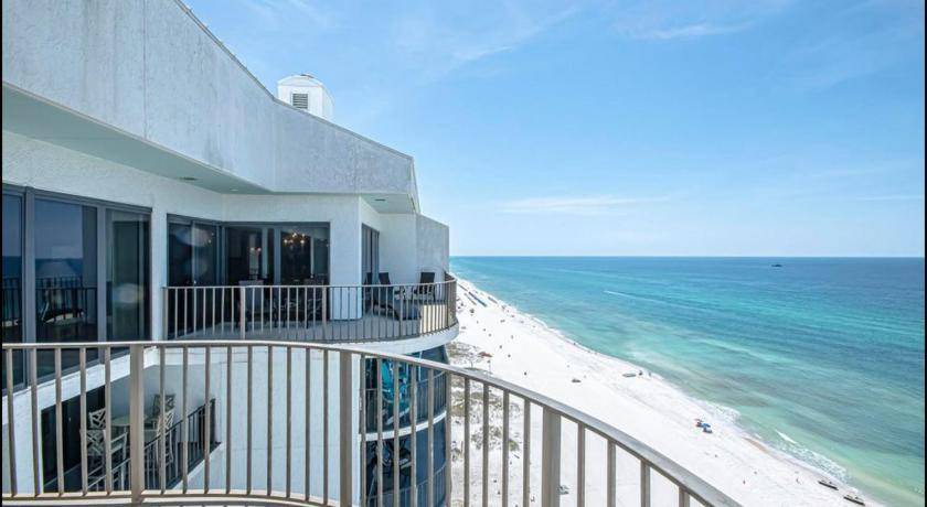 Photo of Patio Balcony in Biltmore Beach