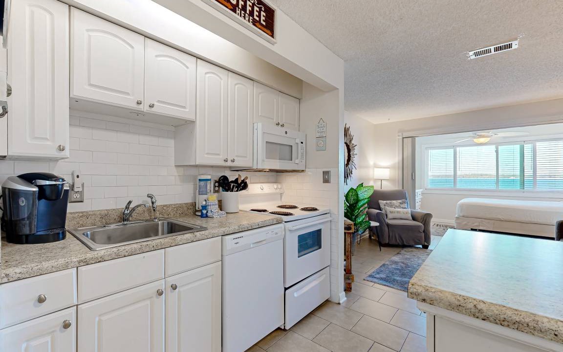 Photo of Kitchen in Navarre Beach