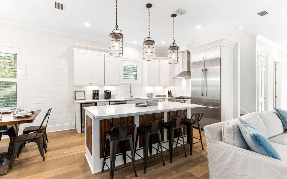 Photo of Kitchen in White's Gulfview