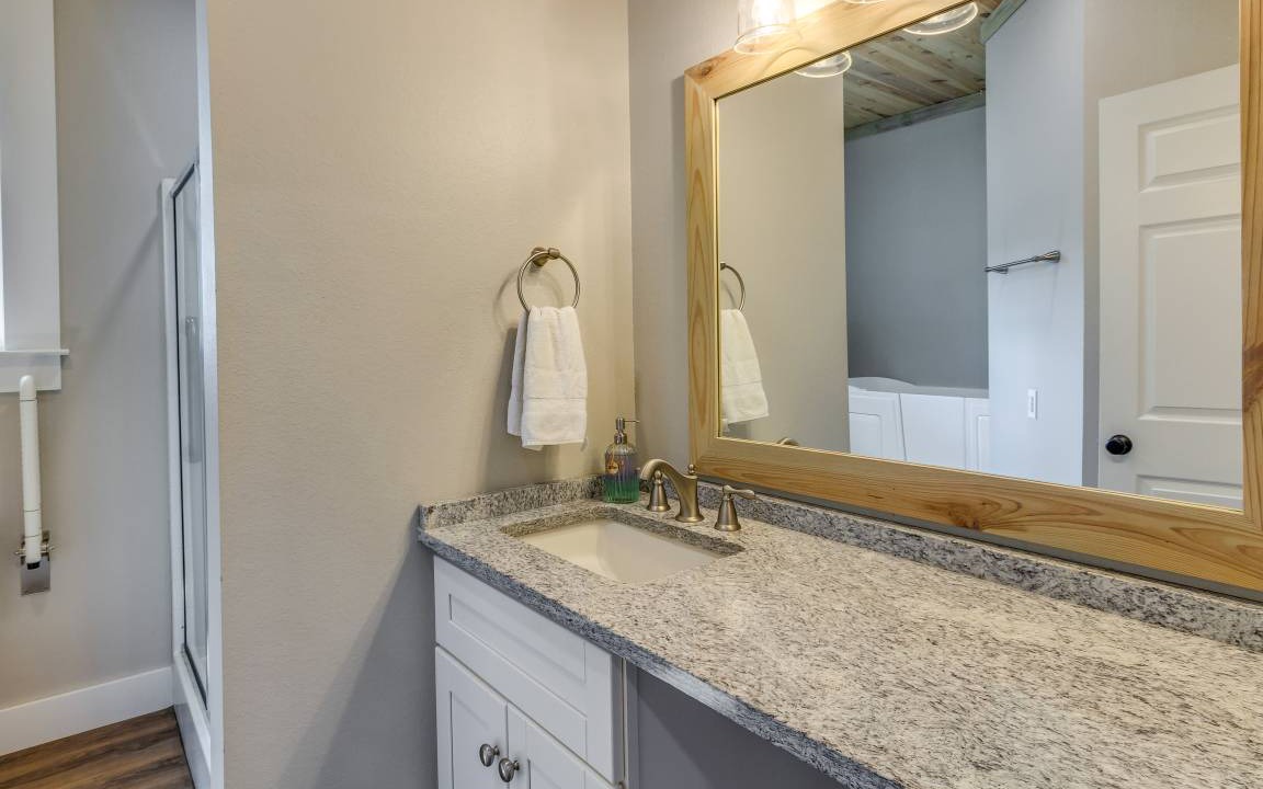 Photo of Bathroom in Harold