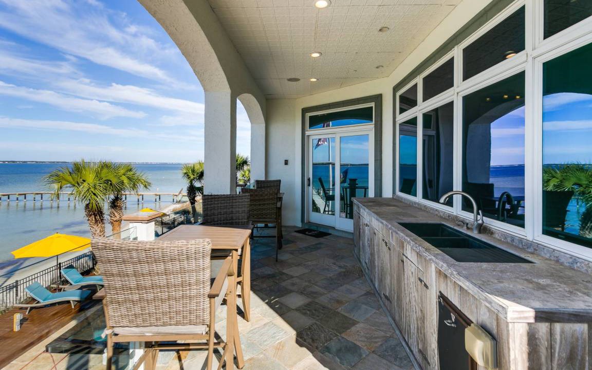 Photo of Patio Balcony in Villa Primera