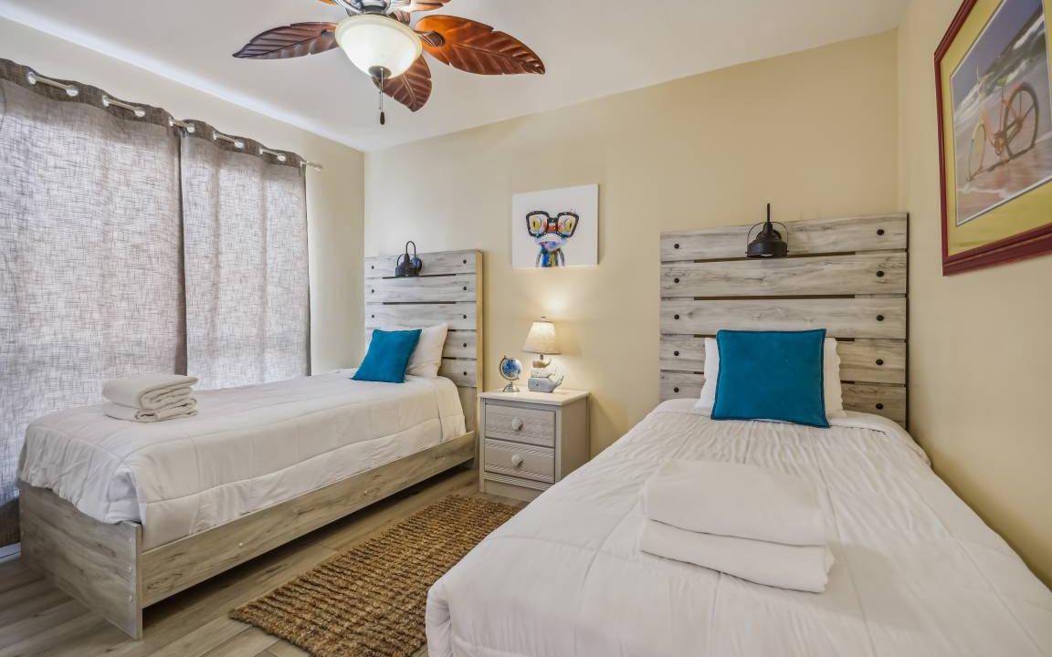 Photo of Bedroom in Holiday Isle