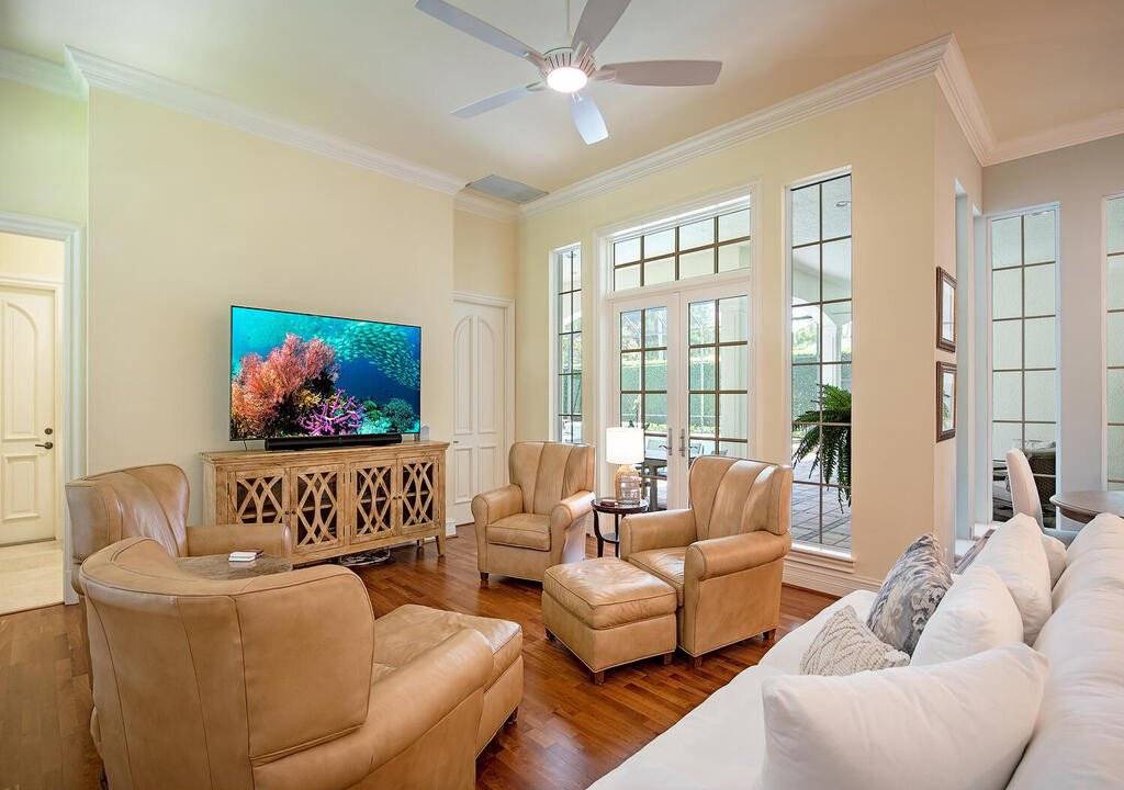 Photo of Livingroom in Old Naples