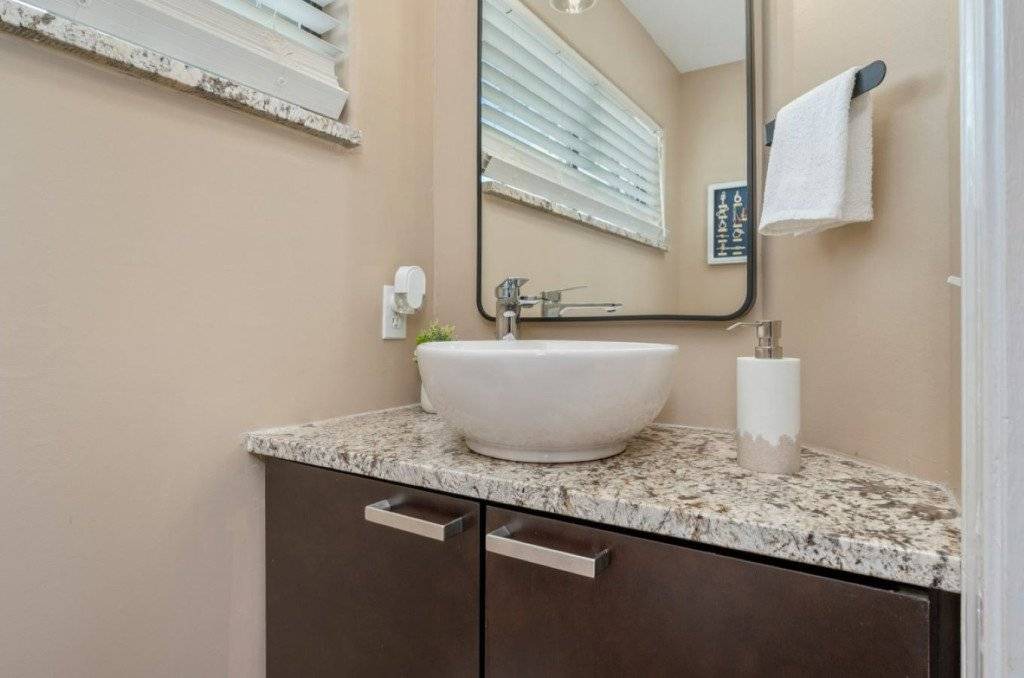 Photo of Bathroom in Niceville