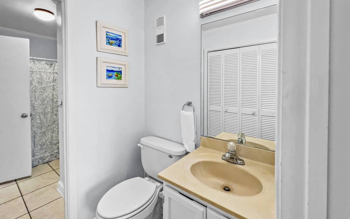Photo of Bathroom in Laguna Beach