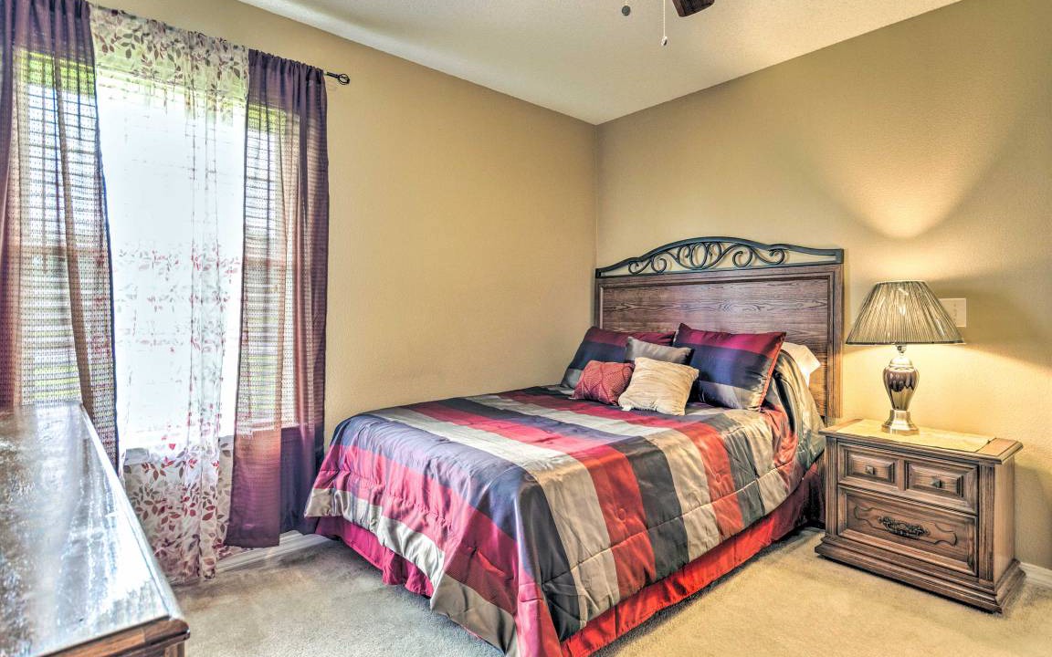 Photo of Bedroom in Northwest Pensacola