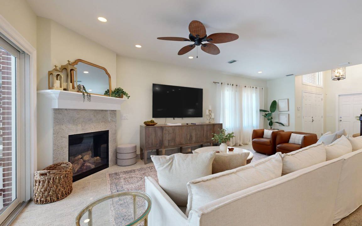 Photo of Livingroom in Fort Walton Beach