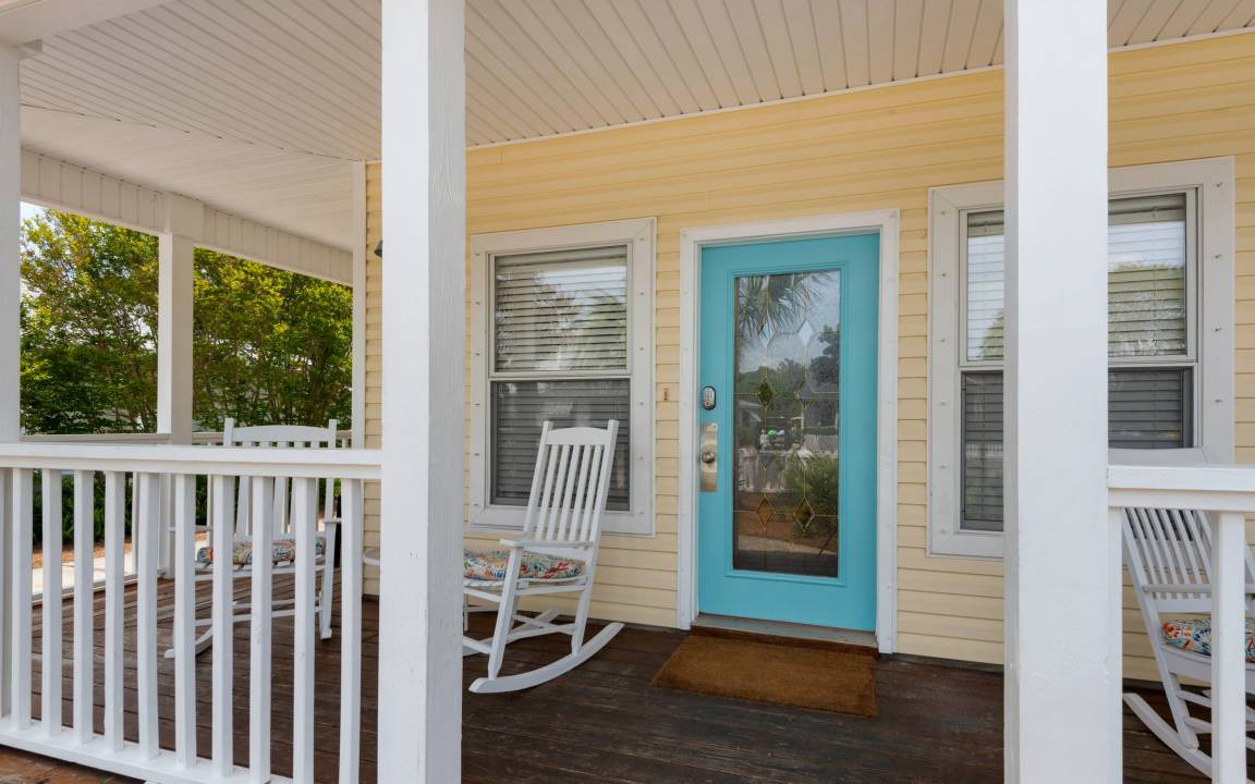 Photo of Patio Balcony in Clipper Cove